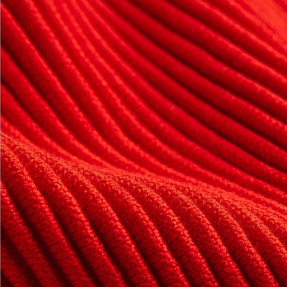 H&M Rib-Knit Tube Top - Picture 5 of 5